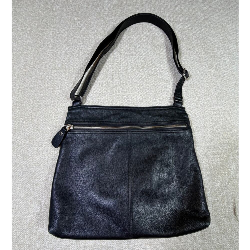 Margot Women Black Shoulder Strap Zip Top Leather Casual Minimalist Purse Tote - Picture 2 of 8